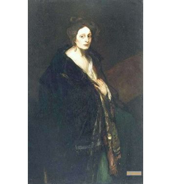Woman In Manteau