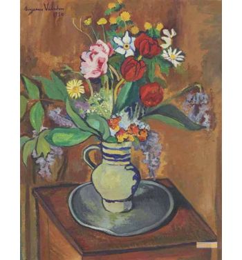 Bouquet De Fleurs Dans Une Cruche