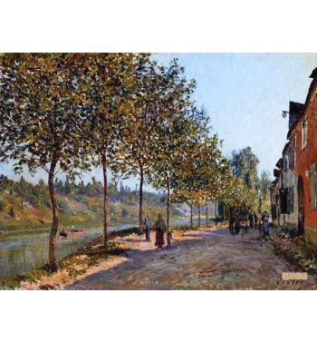 June Morning In Saint Mammès
