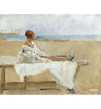 Sunbathe On Viareggio Beach